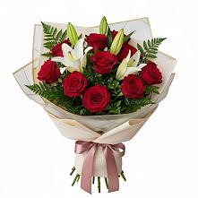 Букет цветов из:  Лилии и Розы в Абадзехском