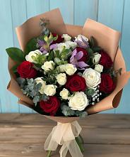 Букет цветов из:  Розы и Альстромерии в Абадзехском