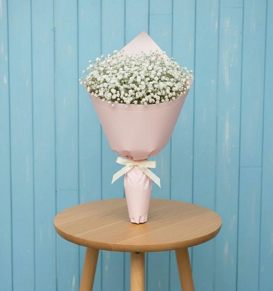 Букет цветов из: Гипсофила в Абадзехском