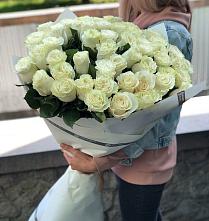 Букет 35 Белых роз в Абадзехском
