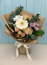 Букет цветов из:  Герберы и Хризантемы в Абадзехском