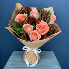 Букет цветов из:  Розы и Альстромерии в Абадзехском