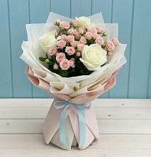 Букет цветов из:  Розы #REPLACE_PRED# Абадзехском