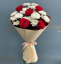 Букет цветов из:  Розы и Хризантемы #REPLACE_PRED# Абадзехском