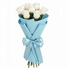 Букет 7 белых роз Проуд в Абадзехском