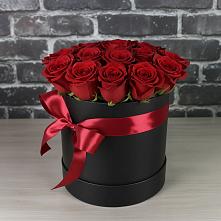 Цветочная композиция из Розы в шляпной коробке в Абадзехском