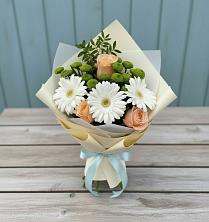 Букет цветов из:  Герберы, Розы и Хризантемы в Абадзехском