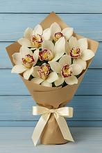 Букет цветов из:  Орхидеи и Розы в Абадзехском