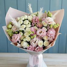 Букет цветов из:  Альстромерии и Розы в Абадзехском