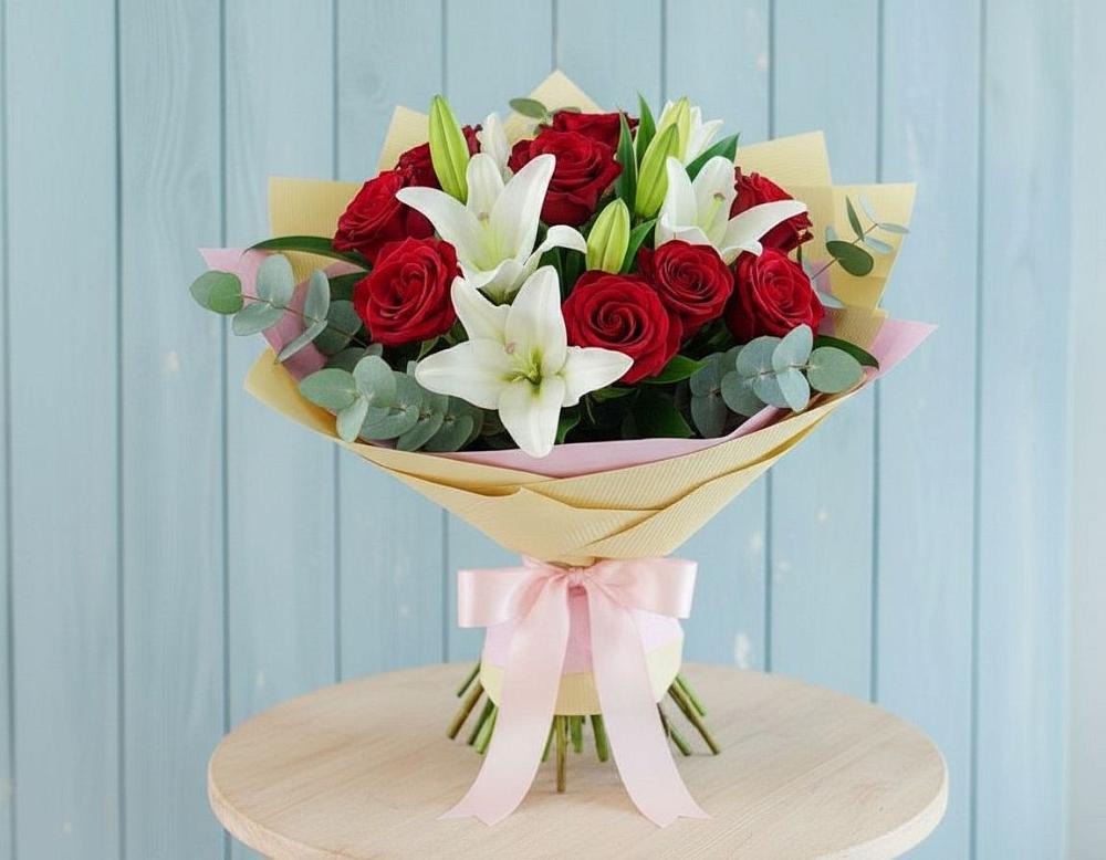 Букет цветов из: Лилии и Розы в Абадзехском