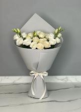 Букет цветов из:  Розы и Лизиантусы #REPLACE_PRED# Абадзехском